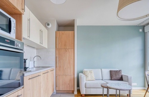 Issy-les-Moulineaux Apartment | The Subtle - At the gates of Paris