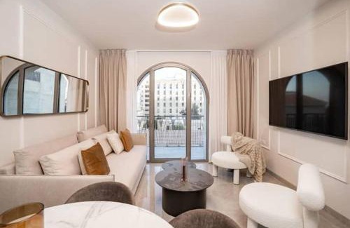 Mea She'arim Apartment | The Suite Indulgent studio