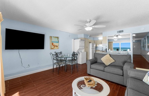 Upper Grand Lagoon Condo | The Summit 408 - Coastal Getaway