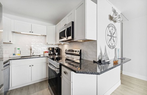 Panama City Beach Condo | The Summit 602