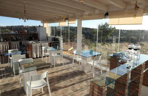 Sargacal Bed & Breakfast | The Sun Hill