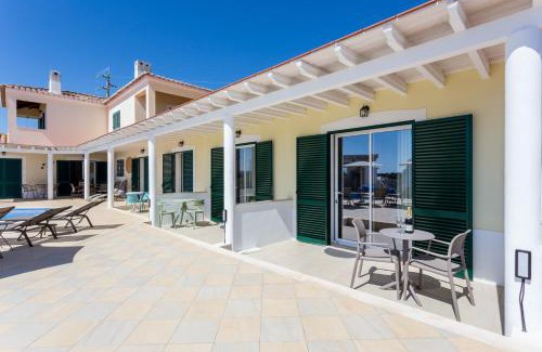Sargacal Bed & Breakfast | The Sun Hill