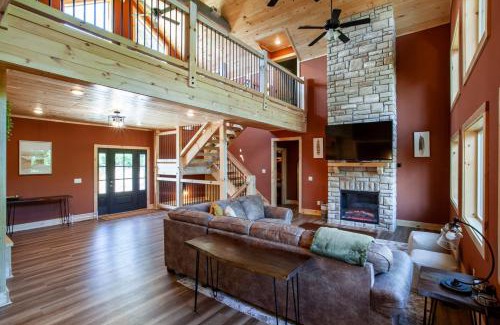 Chalet Village House | The Sundrop Hot Tub Game Room Community Pools
