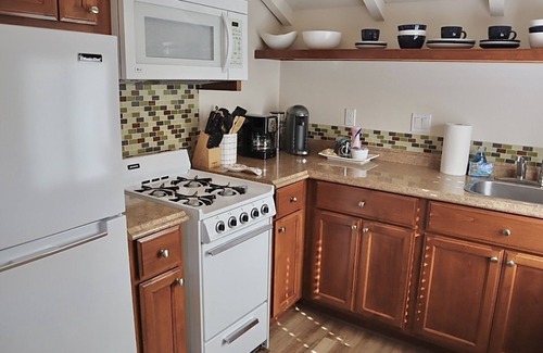 Northeast Carmel House | The Sunrise Loft for 2 in Carmel