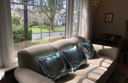 West Side Bed & Breakfast | The Sunshine House