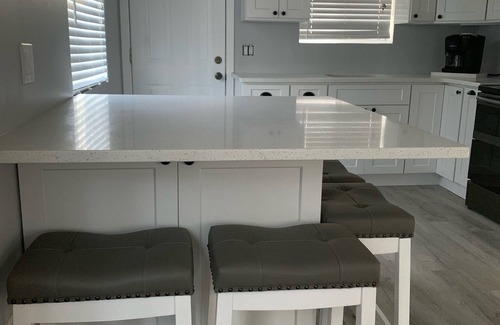Baiting Hollow Cottage | THE SURF SHACK "A WAVE FROM IT ALL"
