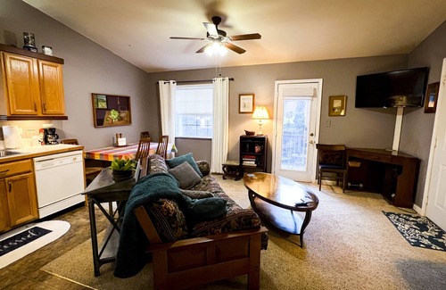 Macon Apartment | The Susannah - 1 Bd/1BA Furnished Apartment - Near Lake and Bike Trails, Mercer