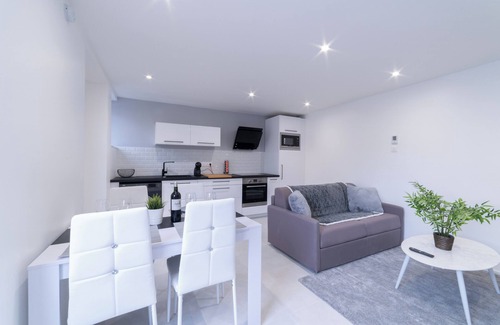 Mulhouse Apartment | The sweet home with free parking and wifi