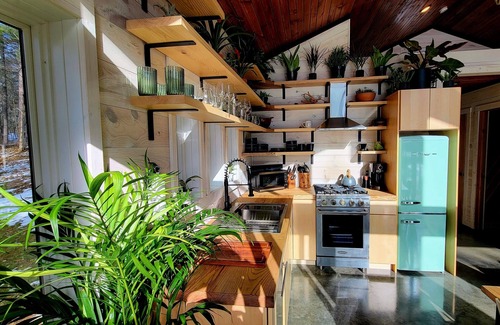 Hayward Ski Chalet | The Sylvan Chalet, Modern, Lakefront, Private, Refined, Close to Trails,