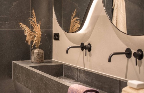 Adelianos Kampos Hotel | The Syntopia Hotel