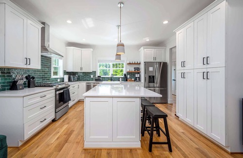 Durham House | The Terra Haus - 4BR Modern Boho Retreat