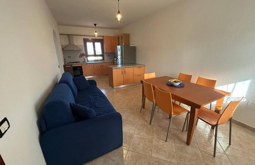 San Teodoro City Centre Apartment | The terrace overlooking Tavolara