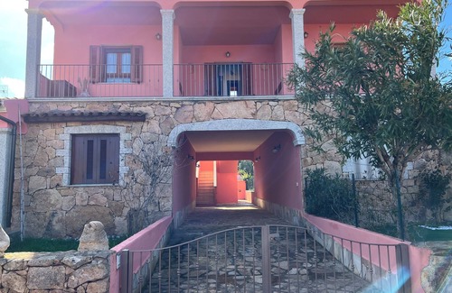 San Teodoro City Centre Apartment | The terrace overlooking Tavolara