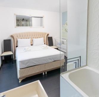 Varna Apartment | THE TERRACE lounge apartment by RV Apartments