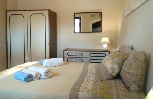 Scalea House | The Terrace on the Sea