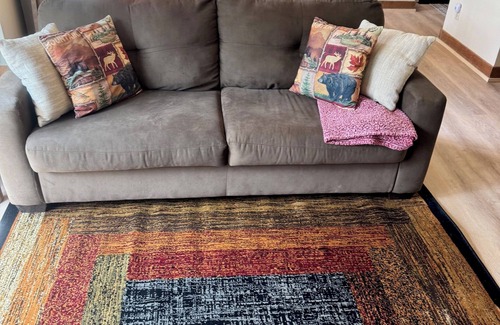 The Galena Territory House | The Territory's Most Affordable Stay!