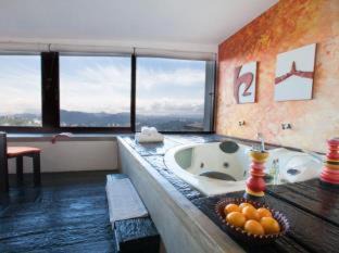 Hantana Hotel | The Theva Residency