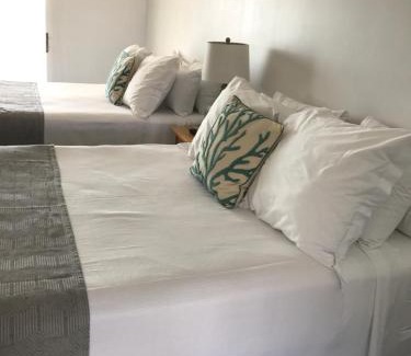 Dennis Port Resort | The Three Seasons Resort