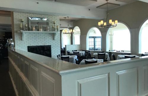 Dennis Port Resort | The Three Seasons Resort