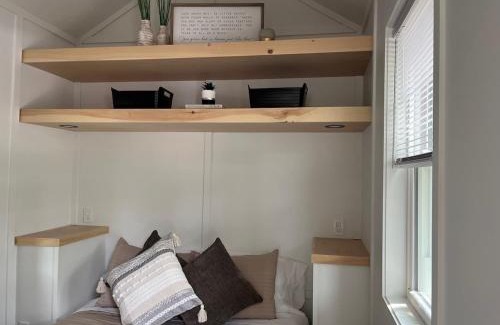 Elizabethtown House | The Tiny Getaway Home