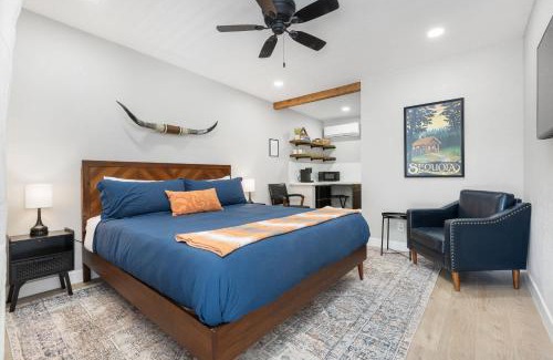 Three Rivers House | The Tokopah Sequoia Motel RM 1