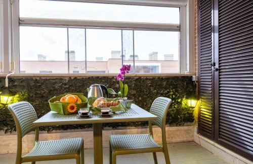 Fiumicino Apartment | The Top Floor - Rome FCO Airport