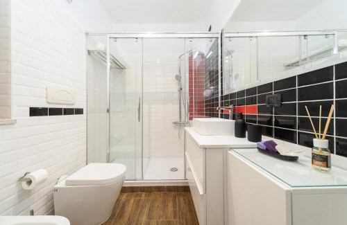 Fiumicino Apartment | The Top Floor - Rome FCO Airport