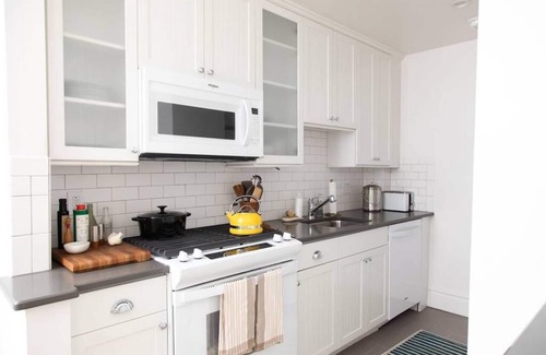 Center City Apartment | The Touraine
