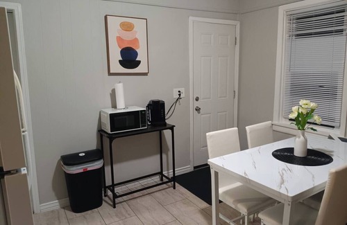 Wanskuck Apartment | The Town-Suite at Wanskuck NEW 2-BR APT Parking