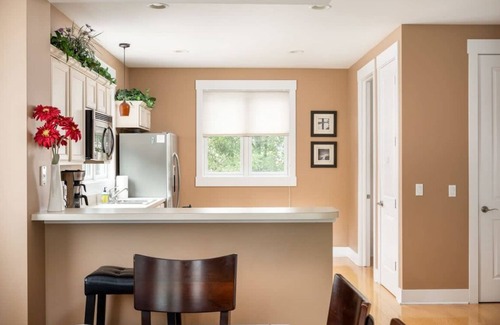 Traverse City House | The Townhouse in the Heart of Traverse City