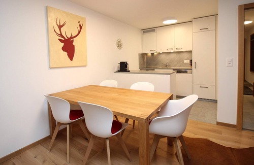 St. Moritz Apartment | The traditional residential building "Au Reduit" is located in the heart of St.