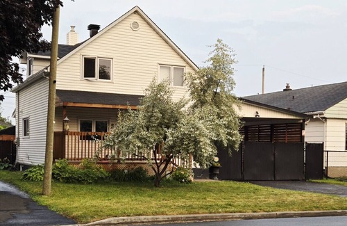 Gatineau House | The tree bedrooms family is
