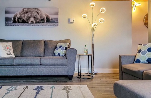 Beaupre Ski Chalet | ⭐ The Tree-Haus of Mont Ste-Anne 🌳 Splendid view, 3 min from ski-golf-hike ⭐