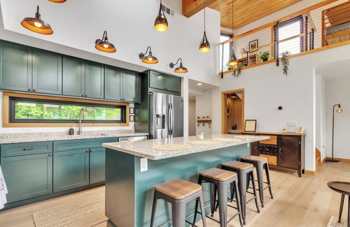 Putnam Station House | The Tree House on Lake George: Lakefront home with private dock!