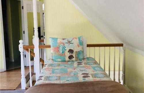 Folly Beach House | The Treehouse at 10th