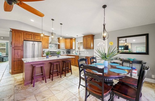 Butler Beach Apartment | The Turtle`s Nest | Hot tub nights & cool fall breezes!
