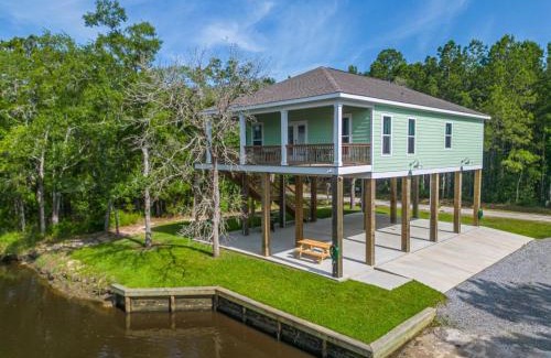 Shoreline Park House | The Turtles Cajun Bogg
