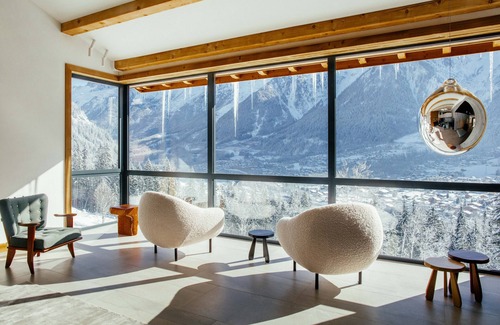 Les Houches Ski Chalet | The Ultimate Chalet in Chamonix - pool, sauna, hot tub, cinema, helipad. 1000m2