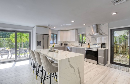 Harbour Inlet Villa | The Ultimate FTL Group Stay: Double the Space, Double the Amenities!