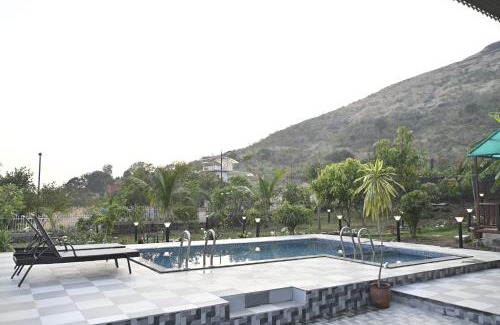 Nashik Villa | The Urban Escape