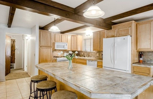 Groveland House | The Valley View: Pine Mountain Lake Cabin 4 Bedroom Home by RedAwning