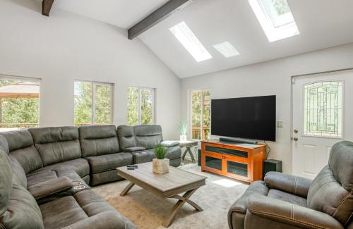 Groveland House | The Valley View- Pine Mountain Lake Cabin home