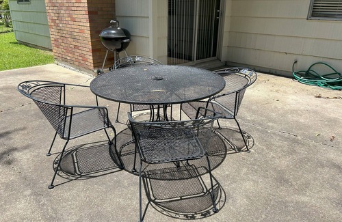 Tougaloo House | The Valley Vista - 3 Bedroom 2 Bath