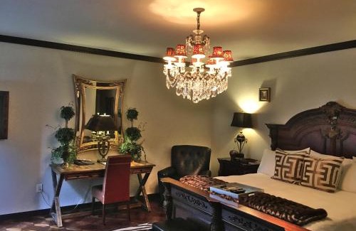 Downtown Bed & Breakfast | The Victoria Bed & Breakfast