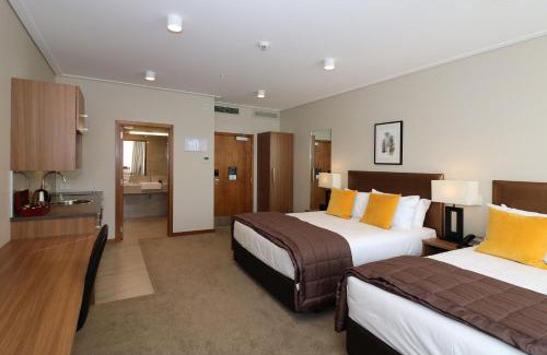 Dunedin City Centre Hotel | The Victoria Hotel Dunedin