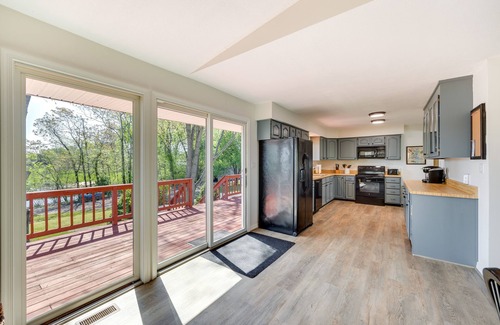 Bumpass House | ‘The View’ - Waterfront Lake Anna Home w/Dock!