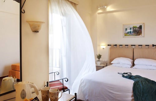 Hersonissos Centre Resort | The Village Resort & Waterpark - All Inclusive