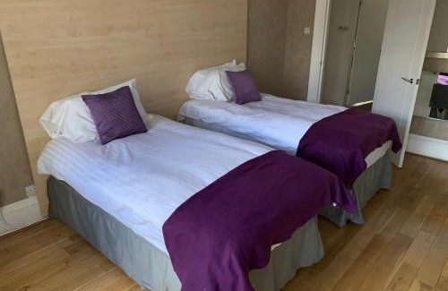 Larkhall Apartment | The Village Tavern Apartment