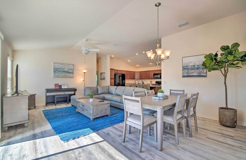 Wildwood House | The Villages Retreat w/Lanai & Lake Views!