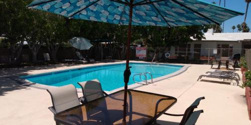 Tahquitz River Estates Apartment | The Villas of Palm Springs